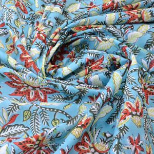 ผ้าพิมพ์ลายดอกไม้สไตล์อินเดีย 100% ผ้าฝ้ายเนื้อนุ่มบริสุทธิ์ สำหรับเสื้อผ้า-ชุดเดรส ผ้าม่าน ชุดนอน ผ้าคลุมเตียง และอื่นๆ อีกมากมาย - Product Image 1