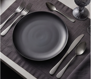 Ensemble de couverts minimalistes finition mate en acier inoxydable, fourchette, couteau, cuillère, résistant à la rouille, couverts en métal pour la cuisine et la table - Product Image 5