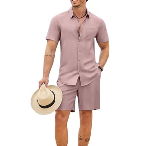 Ensemble décontracté deux pièces en tissu éponge uni avec logo personnalisé pour homme, idéal pour le bureau et les soirées, comprenant un short et une chemise pour l'été - Product Image 1