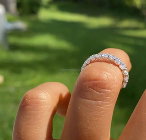 แหวนเพชรโมอีสทรงรีสไตล์มินิมอลแบบมินิมอลแหวนเงินสเตอร์ลิงแต่งงานพร้อมการตั้งค่าง่ามทองคำขาว18K สำหรับของขวัญครบรอบ - Product Image 4