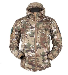 Veste Softshell à Capuche Camouflage Homme Multi-Poches Doublée Polaire Coupe-Vent pour Extérieur Motifs Forêt Désert Multicam Personnalisable OEM - Product Image 1
