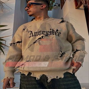 Pull en tricot orange surdimensionné à manches longues, col rond, style punk avec motif de lettres noires, design délavé pour homme - Product Image 5