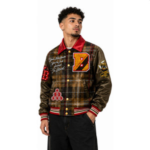 Chaqueta Varsity a Cuadros Marrón para Hombre con Logotipo Bordado y Diseños de Parches, Cuello Camisero, Estilo Casual, Material de Poliéster y Algodón - Product Image 4