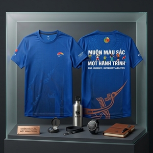 เสื้อยืดวิ่งน้ำหนักเบา ระบายอากาศได้ดี เหมาะสำหรับกิจกรรมกลางแจ้ง - Product Image 1