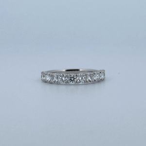 Bague demi-éternité en argent 925 plaqué or avec pierres précieuses en diamant taillé, empilable, pour femme, idéale pour fiançailles, promesse ou cadeau pour elle - Product Image 1