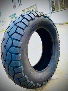 Pneu de scooter tubeless KUMATIRE K535B 130/90-10, haute résistance, adhérence tout-terrain, pour livraison, Zoomer, marché africain - Product Image 2