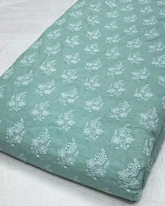Tela de bordado malté, tela de lentejuelas, tela de malla, tela con estampado digital para la producción de prendas de moda africana, comercio de exportación para compradores. - Product Image 4