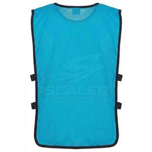 Chalecos de entrenamiento de fútbol al por mayor para clubes de fútbol con impresión de logotipo personalizado y diseño de ropa deportiva para prácticas de equipo - Product Image 2