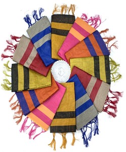 Sari de Seda Azul con Borde Beige y Borlas, Prenda Tradicional India para Mujer, Estilo Casual, Largo hasta el Suelo, Corte Regular - Product Image 5