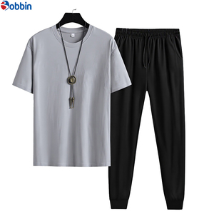 Conjunto Deportivo para Hombre, Verano, Simple, Suave, Cómodo, Nuevo Estilo, Venta Caliente, Casual, Elegante, a la Moda, Deportivo, Manga Corta, 2 Piezas - Product Image 2