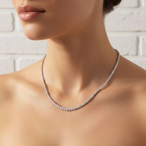 Collier tennis en or 9 carats avec diamants de laboratoire ronds sertis à griffes, 10,30 carats au total, couleur E, style luxueux, certifié IGI - Product Image 6