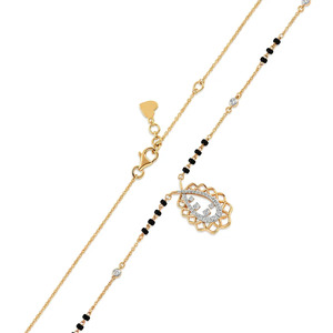 Collar con Colgante de Diamante en Forma de Lágrima con Diseño Geométrico Calado - Product Image 3