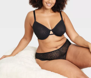OEM New Design Plus Size Sexy Women's Fashion Lace Cheeky Mid-Rise Breathable Cotton Knitted Seamless Eco-Friendly Thong Panties - Product Image 6