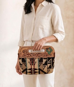 Genuine Leather <b>Small</b> Crossbody Wallet Saddle Shape Retro Print <b>Handbag</b> Adjustable Strap for Daily Use - Product Image 5