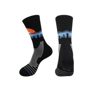Calcetines de Hombre, Transpirables, de Punto, de Algodón, Poliéster y Elastano, con Estampado Digital, Diseño Sólido, para Senderismo, Deportes al Aire Libre, con Logotipo en el Puño, para Verano - Product Image 1