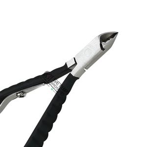 High Quality Black Powder coating And silver style cuticle Nail Nippers Stainless Steel with colors/Logo - Product Image 3