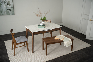 Chaise de salle à manger en bois massif noyer, prête à être expédiée, avec coussin rembourré et dossier incurvé, pour la maison, la villa ou le restaurant. - Product Image 5