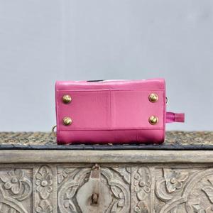 Bolso Speedy Pequeño de Cuero Genuino con Paneles de Piel de Vacuno y Detalles de Borlas, de Lujo para Viaje, en Rojo y Blanco, Gran Capacidad, Ligero - Product Image 5