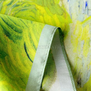 Écharpes en satin respirantes au design unique, accessoires très demandés, écharpes en satin à séchage rapide - Product Image 5