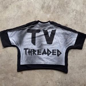 Camiseta Corta para Mujer 100% de Alta Calidad, Tela Suave Estadounidense, Logotipo Personalizado, Ajuste Cómodo, Calidad de Exportación - Product Image 2