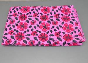 ผ้าพิมพ์ลายดอกไม้สไตล์อินเดีย 100% ผ้าฝ้ายเนื้อนุ่มบริสุทธิ์ สำหรับเสื้อผ้า-ชุดเดรส ผ้าม่าน ชุดนอน ผ้าคลุมเตียง และอื่นๆ อีกมากมาย - Product Image 3