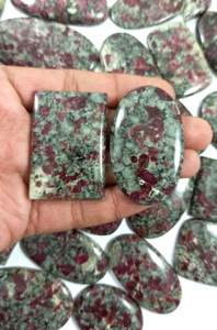 Pierres précieuses naturelles en vrac, cabochons en eudialyte, pierres facettées, fournisseur en gros de cristaux, exportation en Inde - Product Image 5
