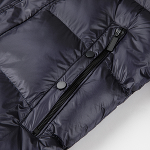 Chaqueta Acolchada Impermeable Reflectante Personalizada para Hombre con Cierre de Cremallera y Bolsillo Interior con Cremallera - Product Image 6