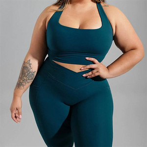 Plus Size Women 2 Piece Yoga Set Square Neck <b>Crop</b> Top High Waist Full Length <b>Leggings</b> Seamless Solid Color Spandex Polyester - Product Image 2