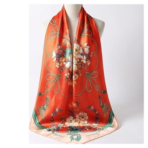 NORTH APPROACH Foulard carré en soie pour femme, imprimé floral, élégant, multifonctionnel, accessoire de mode toutes saisons - Product Image 1