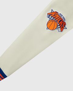Chaqueta Varsity de los New York Knicks, Unisex, Azul, con Logotipo de Búho Bordado, Estilo Urbano, Manga Larga, para Invierno, de Lana - Product Image 5