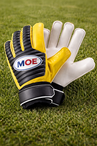 Guantes de Portero Personalizados al por Mayor, Marca Privada OEM, Antideslizantes, Transpirables, para Entrenamiento, para Clubes y Equipos - Product Image 4