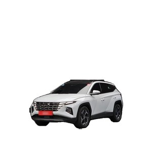 Hyundai Tucson Diésel 2.0 4WD 2022 con Caja de Cambios Automática, Asientos de Cuero, Cámara Trasera, Estándar de Emisiones Euro V, 43,845 km - Product Image 1