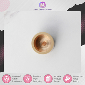 Offre incroyable sur un porte-bougie conique en laiton de qualité supérieure, de forme ronde, pour la décoration de la maison et des restaurants, à prix minimal. - Product Image 6