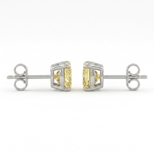 Boucles d'oreilles clous en diamant de laboratoire certifié IGI PT950, pierres taille coussin poli miroir, design minimaliste élégant et léger, cadeau - Product Image 4