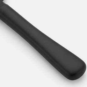 Cuchillo para cortar pasteles de lujo con elegante mango negro, ideal para bodas, cumpleaños, recepciones, catering y eventos festivos. - Product Image 2