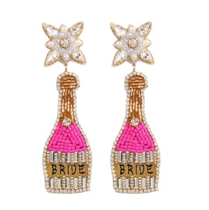 Pendientes de diamantes con diseño clásico de diamantes completos, la mejor calidad para niñas y mujeres, al mejor precio desde India. - Product Image 1