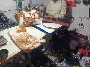 Diadema de Cuero Vacuno Hecha a Mano, Multifuncional, Clásica, Duradera, con Logotipo Personalizado en Color, para Uso Diario, Modelo SF 1850 - Product Image 3