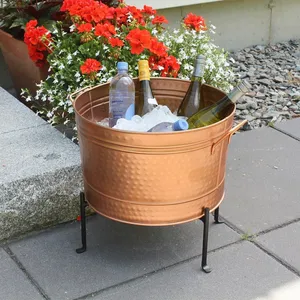 Cubo de Hielo Decorativo de Lujo con Acabado Dorado Antiguo Hecho a Mano para Decoración de Interiores, Bares Domésticos y Locales de Hostelería Premium - Product Image 5