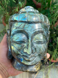 Sculpture de tête de Bouddha en labradorite naturelle sculptée à la main, 6,25x5 pouces, 3440g, décoration d'intérieur, statue de méditation, OEM ODM, vente en gros - Product Image 1