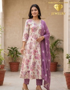Ensemble Kurti ethnique en coton rose à imprimé floral pour femme Hari Om Creations avec dupatta en mousseline, coupe ample, longueur cheville, été/hiver - Product Image 2