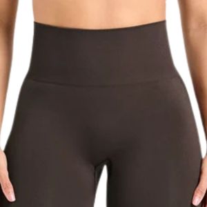 Leggings pour femmes, pantalons de yoga taille haute, collants de sport extensibles, respirants, vêtements de sport pour la salle de sport, tenue de sport confortable - Product Image 5