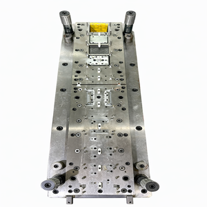 Fournisseur OEM vietnamien pour la fabrication de matrices de poinçonnage progressives et simples et la production industrielle - Product Image 3