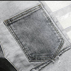 กางเกงยีนส์ขาสั้นผู้ชายสุดฮิต สไตล์สตรีทแวร์ คุณภาพสูง แฟชั่นใหม่มาแรง เหมาะสำหรับใส่เที่ยวข้างนอก - Product Image 6