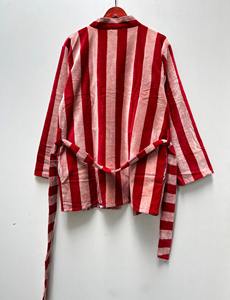 Kimono de terciopelo rojo de lujo hecho a mano, chaqueta larga con estampado floral, 100% algodón, cierre con cordón, para fiestas. - Product Image 3