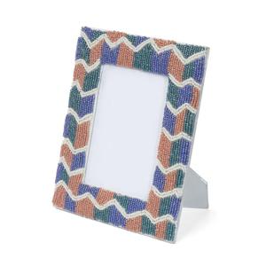 Cadre photo rectangulaire en perles de verre à motif zigzag, porte-photo artisanal en perles, cadre portrait de table pour la maison et le bureau - Product Image 1