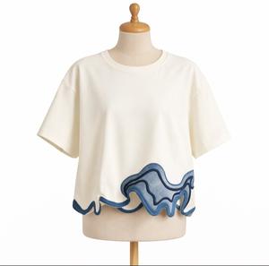 T-shirts Streetwear OEM pour femmes en coton 100% ringspun, écologiques, respirants, design personnalisé, 220g, fabriqués en Inde - Product Image 1