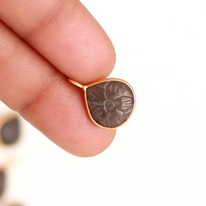 Colgante de flor de piedra lunar gris natural, plata de ley 925, colgante de corazón de piedra preciosa tallada a mano de 12 mm para la fabricación de joyas - Product Image 3
