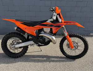 100% NEUF Meilleure Offre Ventes 2025 KT M <span class=keywords><strong>XC</strong></span> 300 W Industriel DIY OEM ODM Plastique Nouvelles Motocyclettes Prêtes à l'Expédition Garantie <span class=keywords><strong>3</strong></span> Ans - Product Image 2