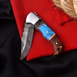 Cuchillo de Combate de Acero de Damasco con Punta Caída, Mango Azul, Empuñadura de Madera, Borde Recto, OEM/ODM, 6.5 Pulgadas de Longitud Total - Product Image 1