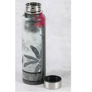 Bouteilles d'eau en cuivre imprimées de haute qualité, aspect premium, avec couvercle anti-fuite, pour la salle de sport, le yoga et les voyages. - Product Image 4